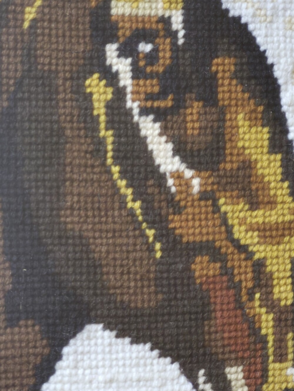 VINTAGE Horse Embroidery Needlepoint Framed Wall Art - Picture 4 of 15